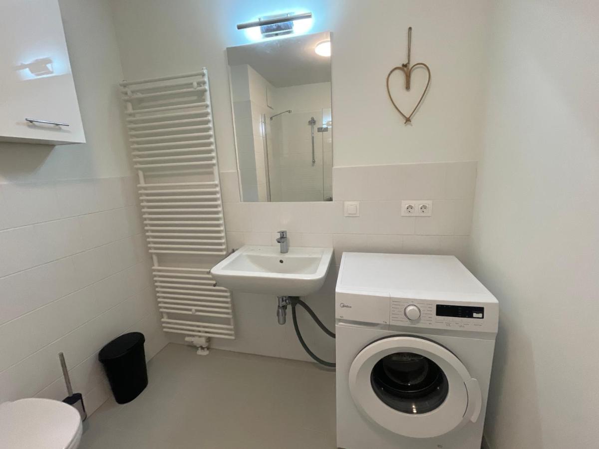 55 M2 Stylish Apartment With Balcony & Parking Vienna Luaran gambar